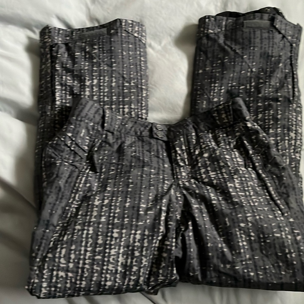 Columbia snow pants